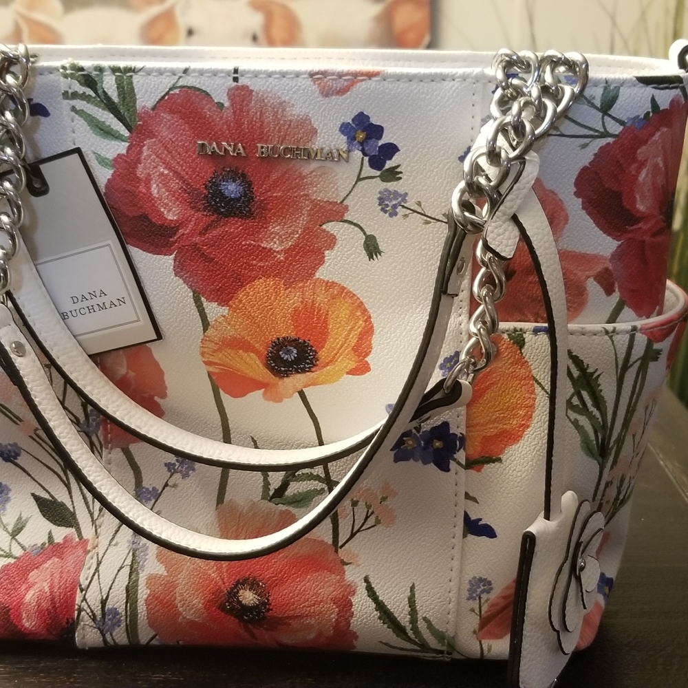 Dana Buchman nwt